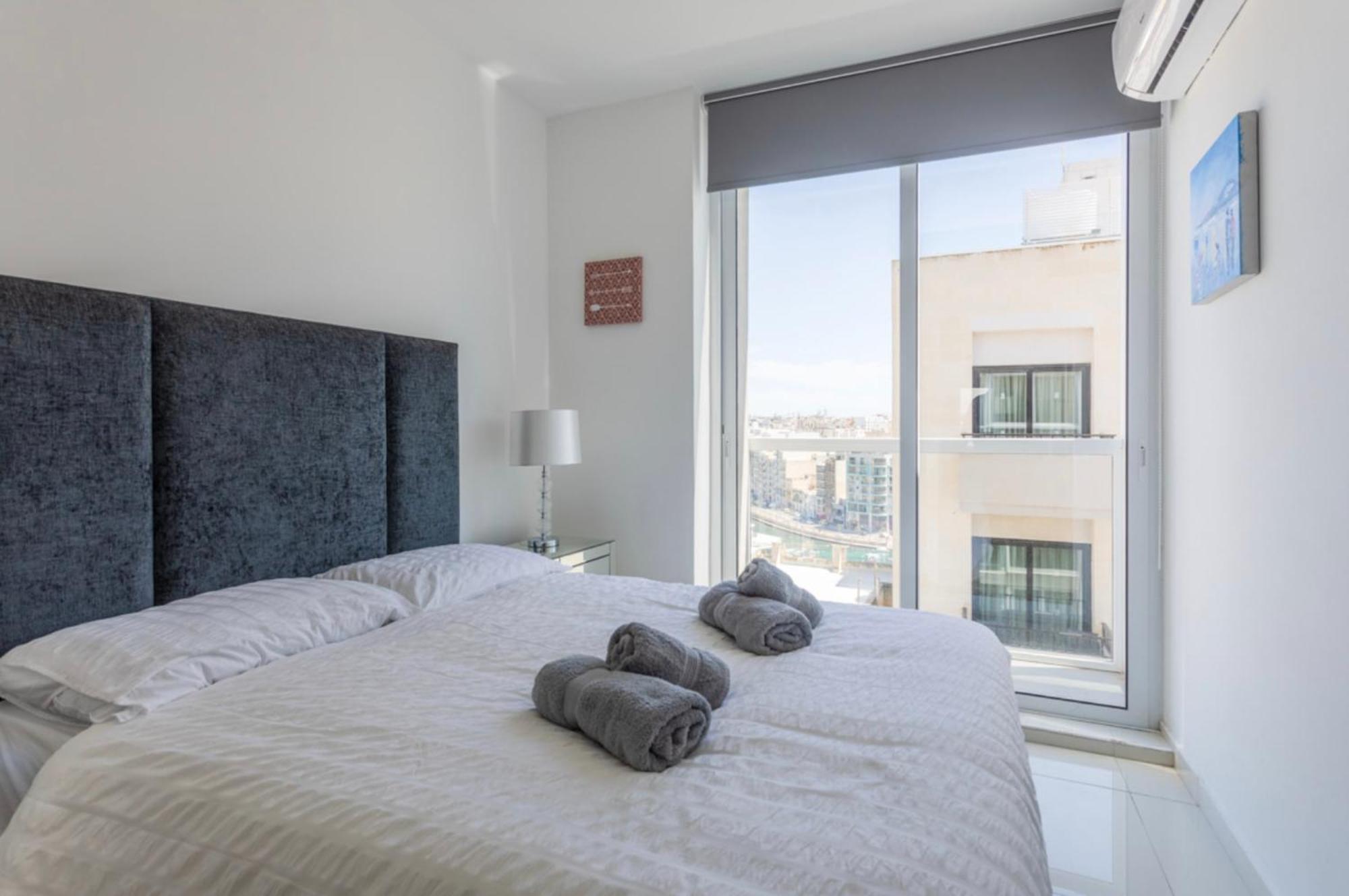 Saint Julian - Lovely Apartment With Terrace - Cityapartmentstay Saint Julian's 외부 사진