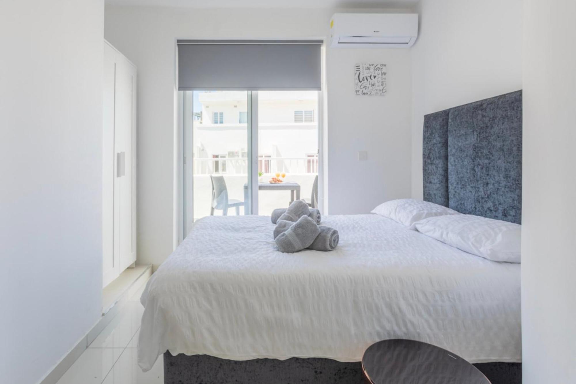 Saint Julian - Lovely Apartment With Terrace - Cityapartmentstay Saint Julian's 외부 사진
