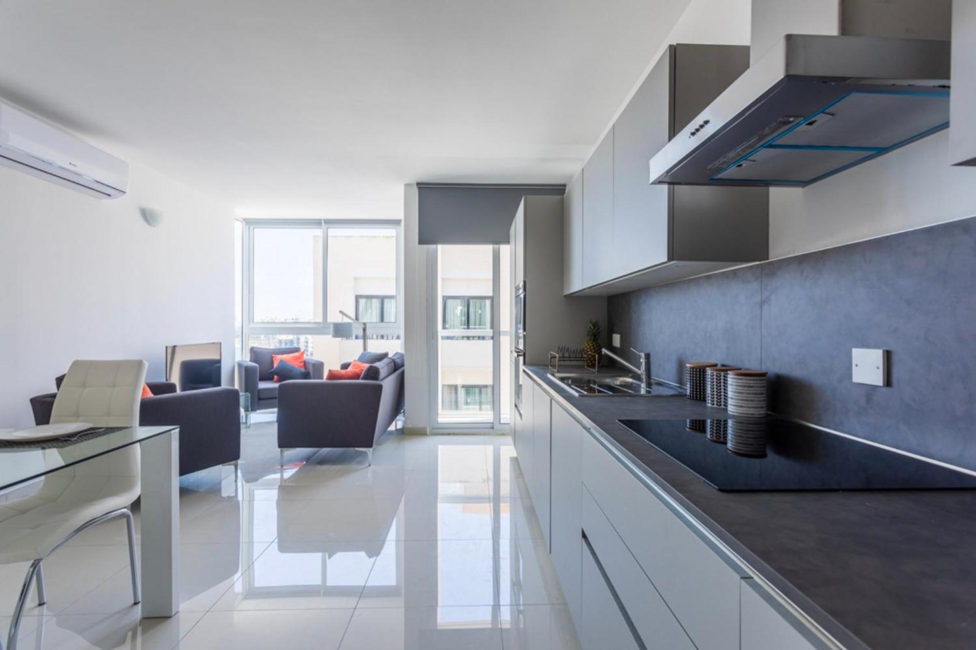 Saint Julian - Lovely Apartment With Terrace - Cityapartmentstay Saint Julian's 외부 사진